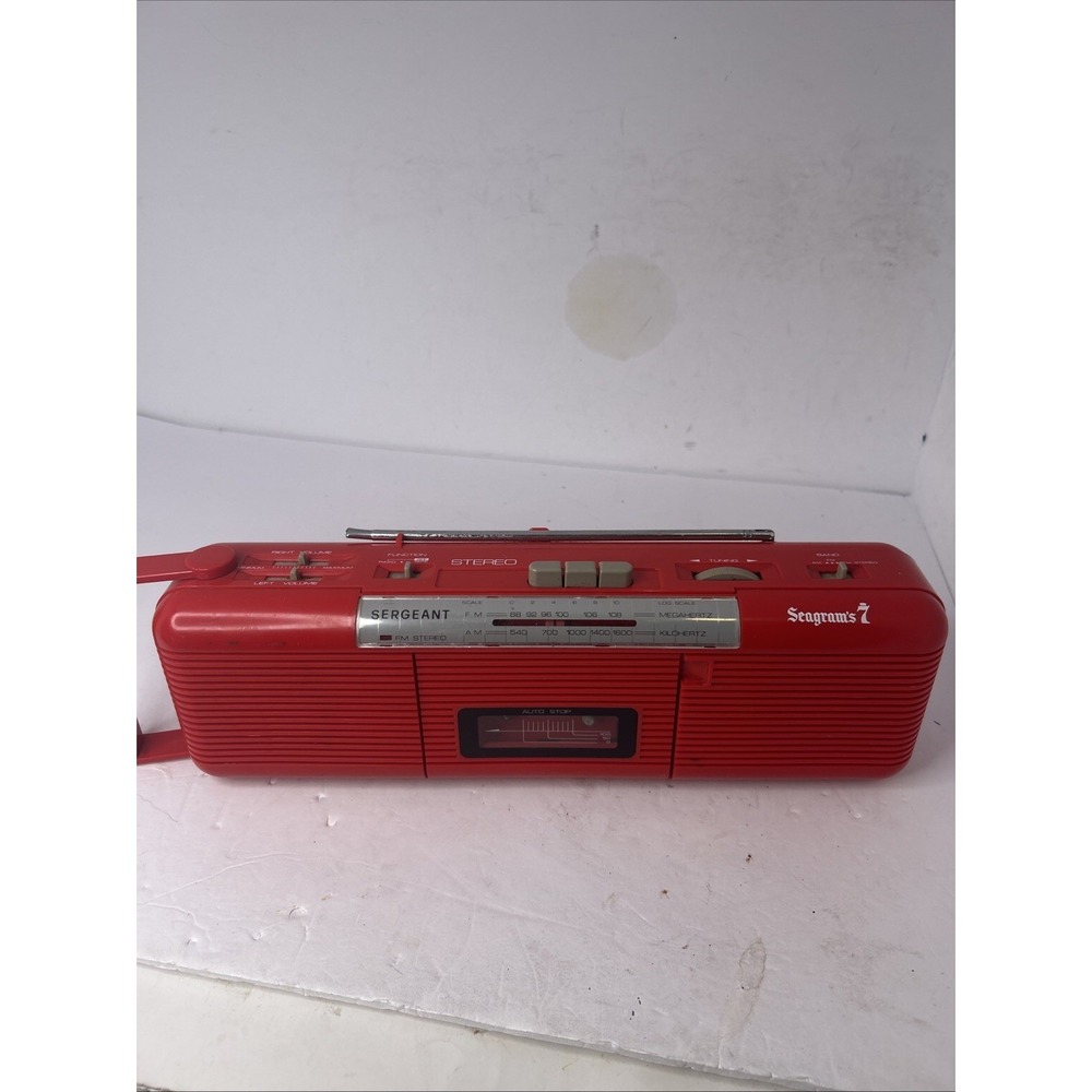 Sergeant Vintage AM FM Cassette Portable Radio Partnered With Seagrams 7 Red QT6